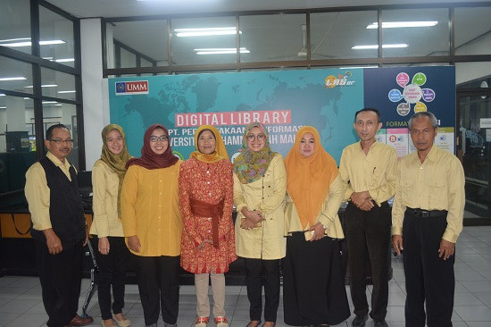 18 Januari 2018 Perpustakaan Universitas Muhammadiyah Malang mendapat kunjungan dari Perpustakaan Universitas Muhammadiyah Jember yang di pimpin langsung oleh Ibu Mufiedah Nur, S.Sos, M.Si selaku kepala perpustakaan yang di dampingi para staff.