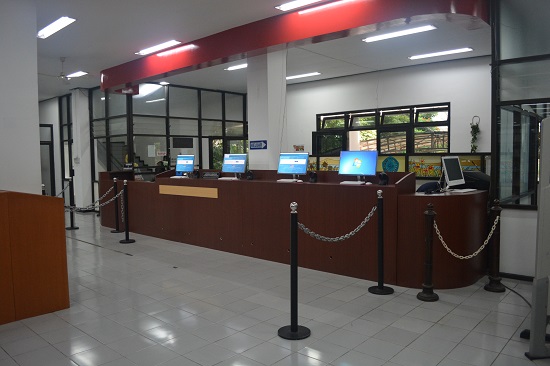 Peminjaman Mandiri Sirkulasi Lantai II Perpustakaan Pusat UMM