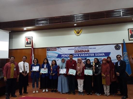 Para Pemenang Lomba 3 Dimensi Tingkat SMA sederajat Semalang Raya 2019 ( 4 mei 2019 ).