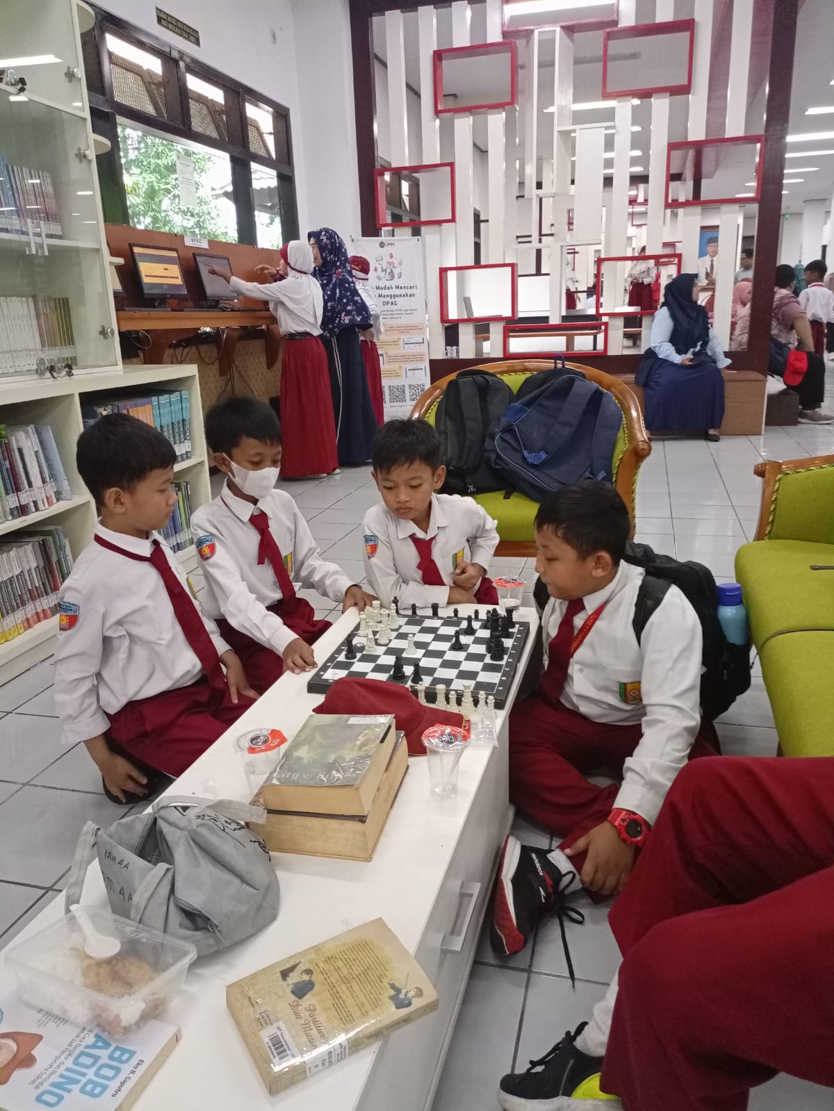Kunjungan anak - anak kelas IV SD Muhammadiyah 4 Batu Malang 